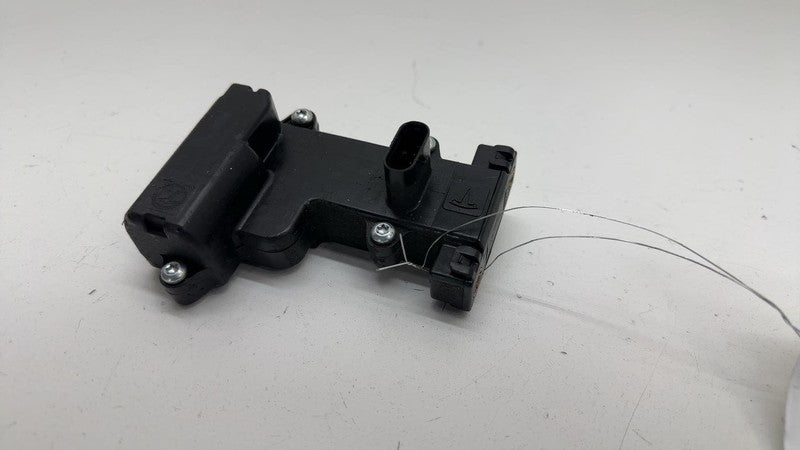 ⭕ 16-24 Model X Front Left Door Pop Actuator Control Unit Module LH 10