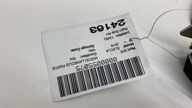 620610200 2016-2019 Mercedes-Benz GLE350 Front Passenger 1st Row Seat Belt Retractor Right