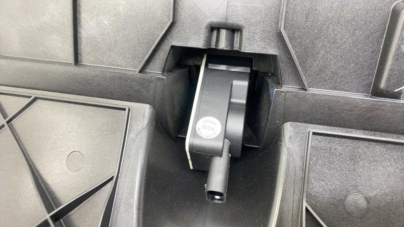 ⭕ 2024 2025 Tesla Cybertruck Active Grille Shutter System Assembly 173