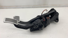 ⭕ 2020-2023 Tesla Model Y Accelerator and Brake Pedal Pad Assembly 1188691-00-B