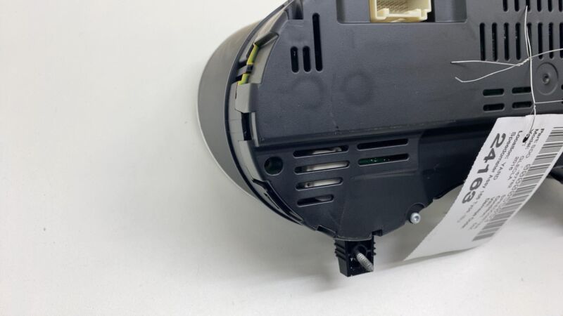 A1669008416 2016 Mercedes-Benz GLE350 Instrument Speedometer Gauge Cluster Assembly