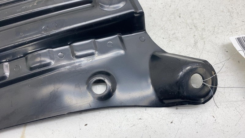 ⭕ 2023-2025 Toyota Prius Front Passenger Side Fender Apron Support Bracket Right