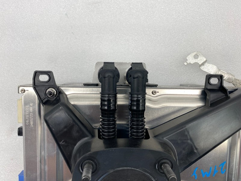 177500090K ⭕ 2020-2023 Tesla Model Y MY MCU Computer Media Control Module OEM 1775000-90-K