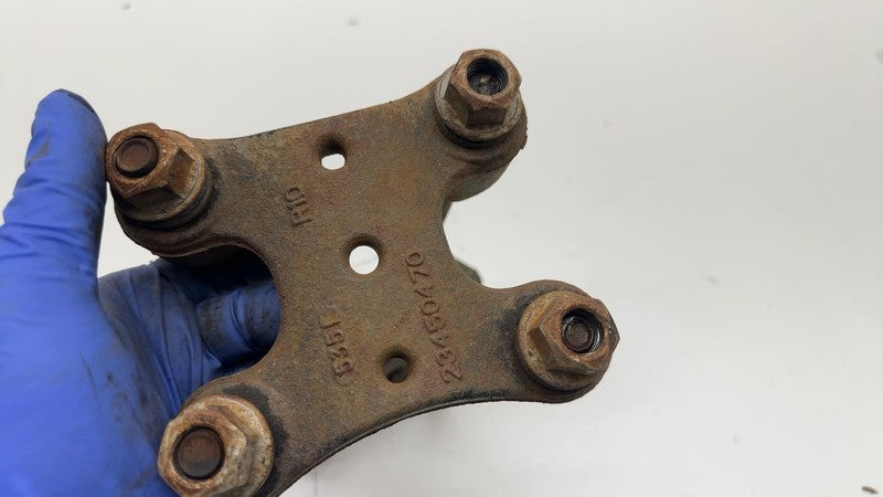 23450470 ⭕ 2014-2019 Silverado 1500 Rear Axle Mounting Hardware Assembly 15885530