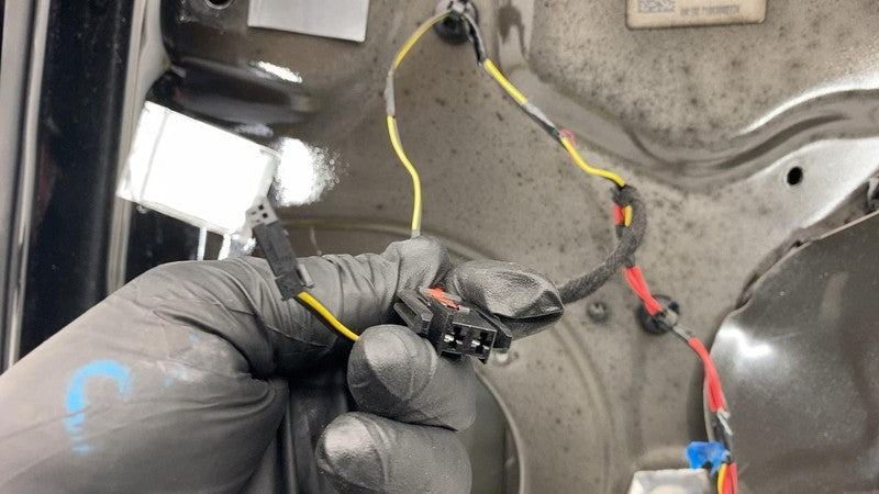 ⭕ 16-20 Tesla Model S Rear Side Door Shell Panel Right Black PBSB 6006