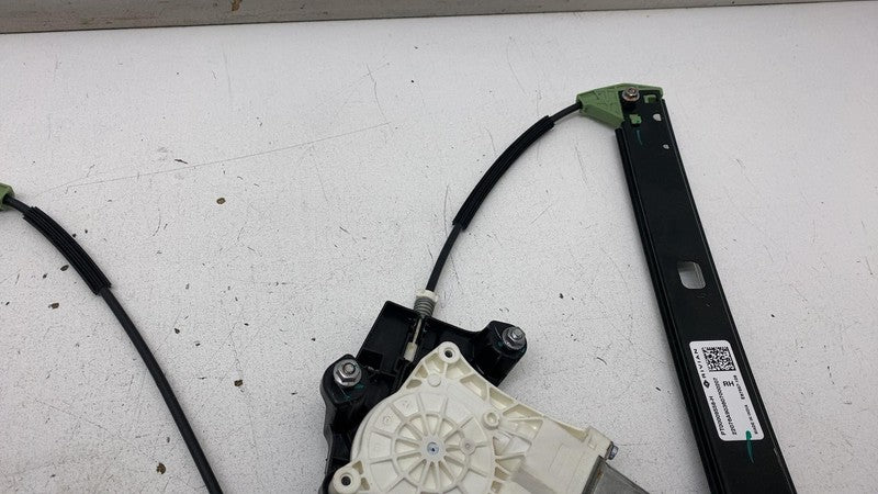 PT00009558H 2022-2024 Rivian R1T R1S Front Passenger Door Window Regulator & Motor Right OEM