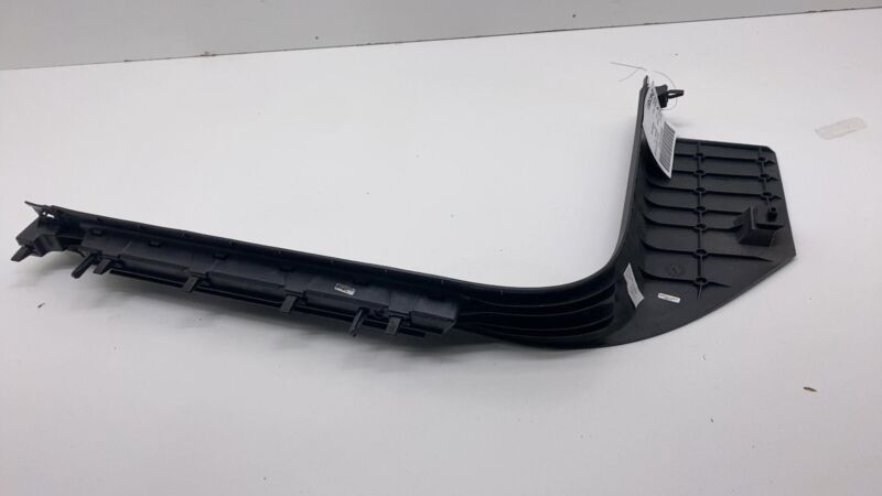 2011-2018 Porsche Cayenne Front Passenger Right Sill Scuff Step Plate Cover RH