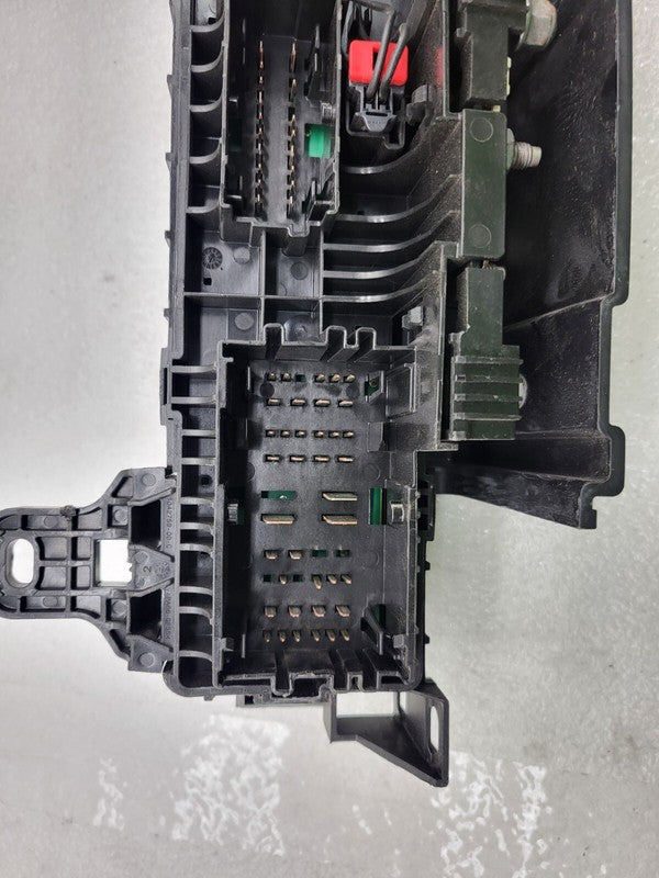 103440500F ⭕ 16-20 Model S Front Trunk Frunk Engine Bay Fuse Box 12V + Cover 1034405-00-F