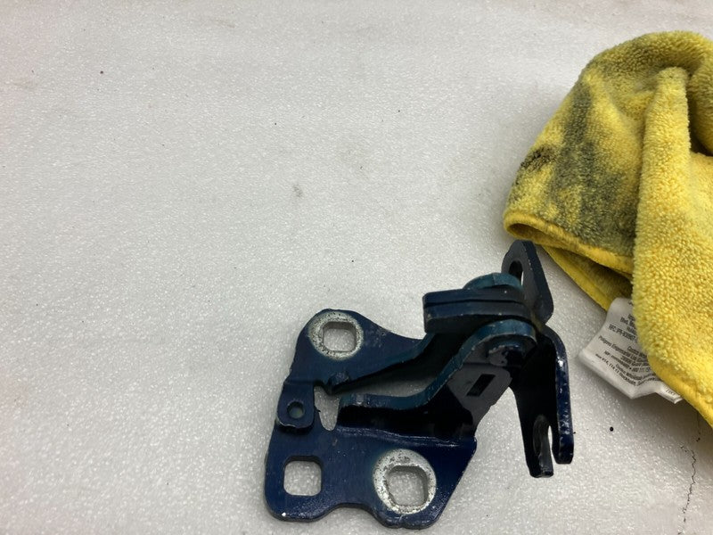 ⭕ 2017-2023 Tesla Model 3 Front Passenger Side Door Lower Hinge Right Assembly