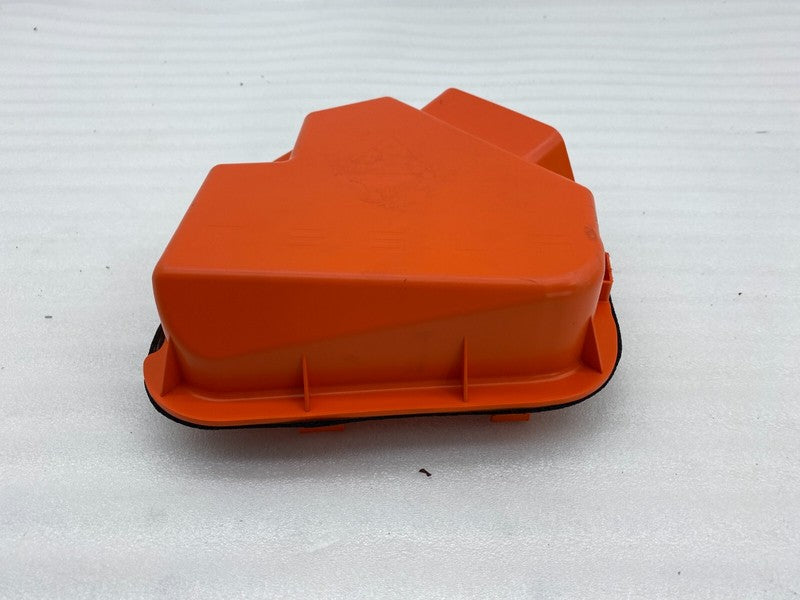 1095565 00 C ⭕17-23 Tesla Model 3 Charge Port System Inlet Close Out Panel Cover 1095565-00-C