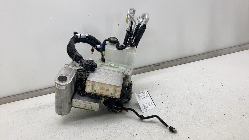 20-23 Model Y Supermanifold Refrigerant Chiller + Coolant Reservoir 15