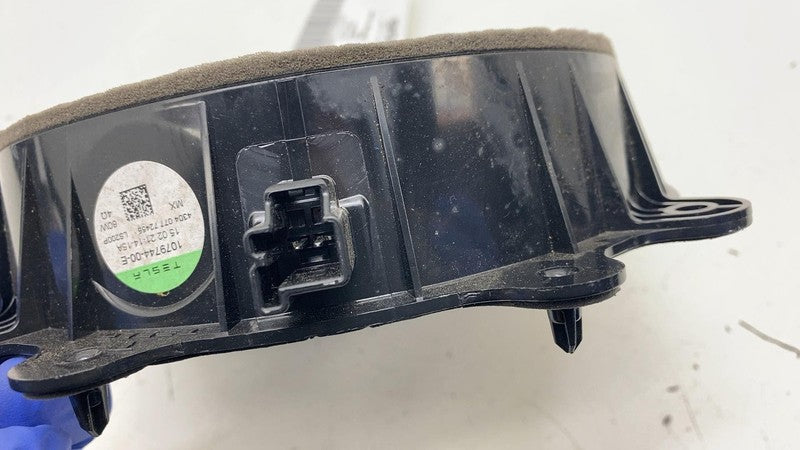 1079744-00-E ⭕ 2017-2023 Tesla Model 3 M3 Front Door Audio System Woofer Speaker 1079744-00-E