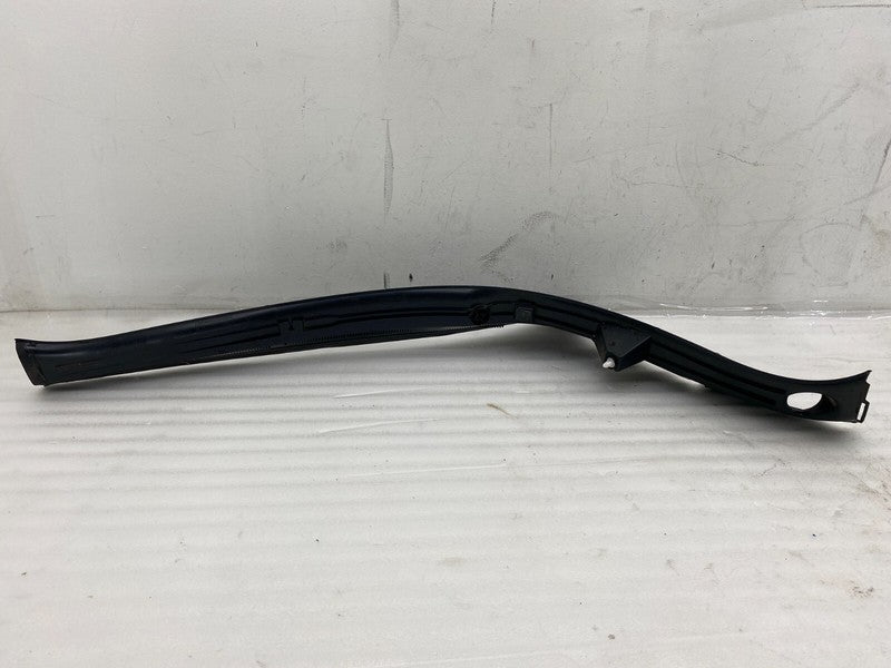 ⭕ 2016-2020 Tesla Model X Rear Passenger Side Trunk Liftgate Trough Trim Right