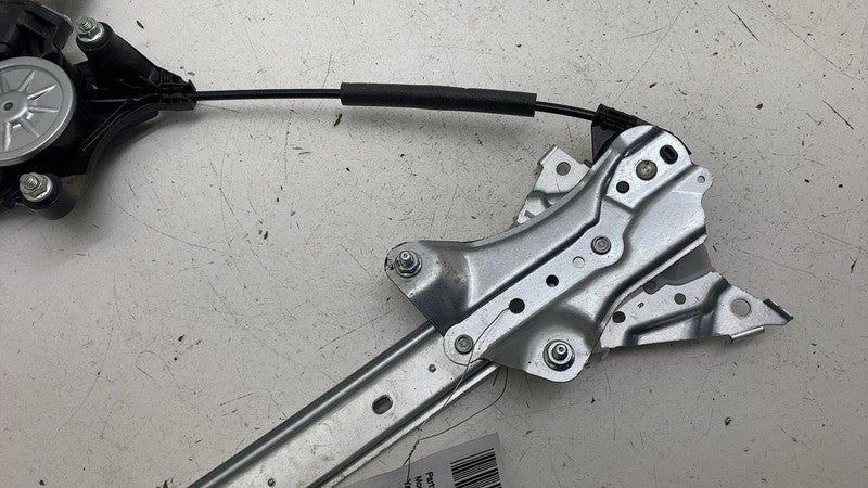 062020-7690 ⭕ 2023-2024 Toyota Prius Front Passenger Right Door Window Regulator & Motor OEM
