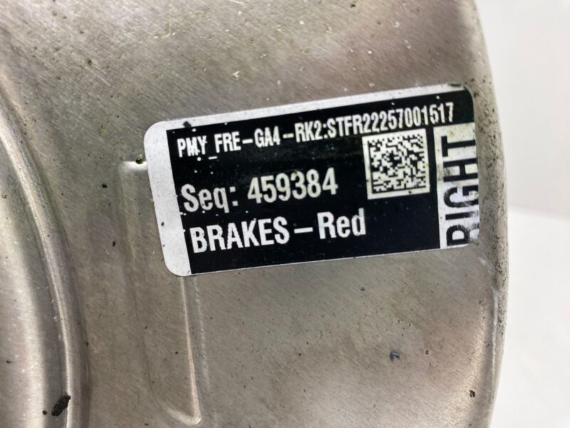 118841600F 20-24 Model Y Rear Right Spindle Knuckle w/ Wheel Hub & Dust Shield 1188416-00-F