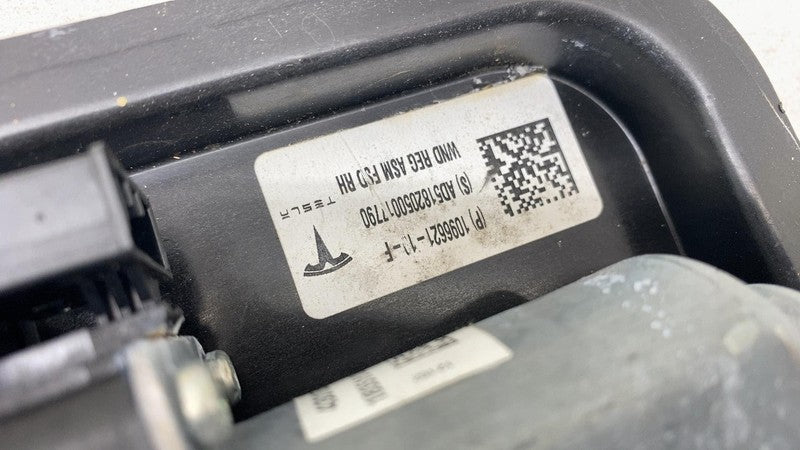 ⭕ 2017-2023 Tesla Model 3 Front Right Door Window Regulator & Motor 10