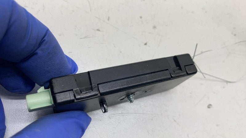 ⭕ 14-21 BMW i3 I01 GPS Antenna Amplifier Booster Control Module Unit 9