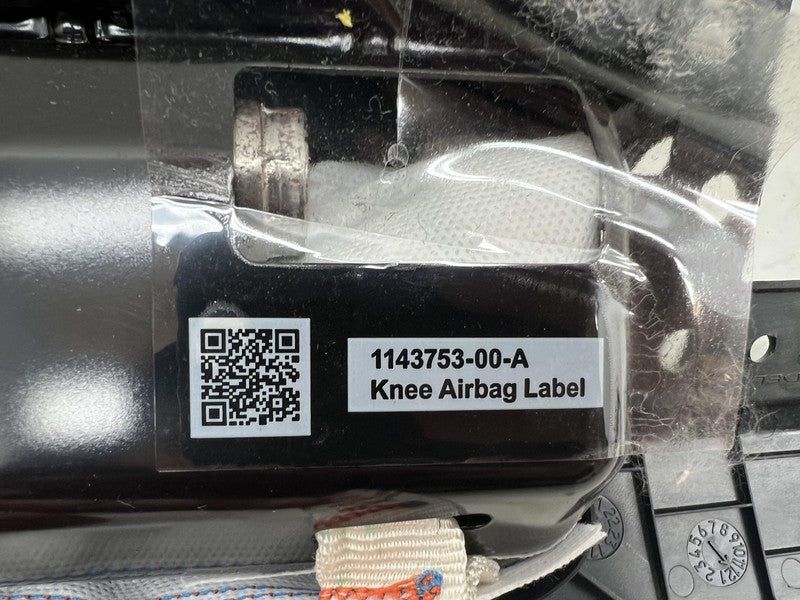 1077826-00-D ❇️17-23 Tesla Model Y 3 Right Knee Airbag Passenger Safety Module RH OEM 1077826