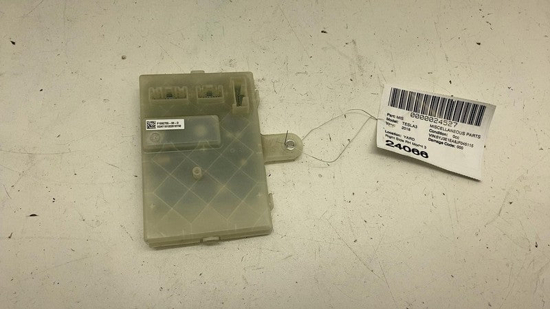 109275599D ⭕ 2017-2023 Model 3 GEN 3 Charge Port Controller ECU Control Module 1092755-99-D