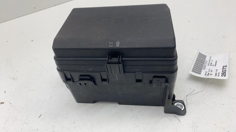 87832673 ⭕ 2023-2025 Chevrolet Silverado 1500 Engine Fuse Relay Junction Box OEM 87832673