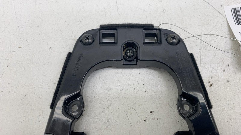 PT00116711A ⭕ 2022-2025 Rivian R1S Front Right Seat Upper Frame Bracket Cover PT00116711-A