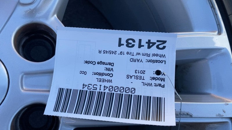 ⭕ 2012-2015 Tesla Model S Wheel Rim 19x8.0+40mm + Tire 245/45 ZR19 600