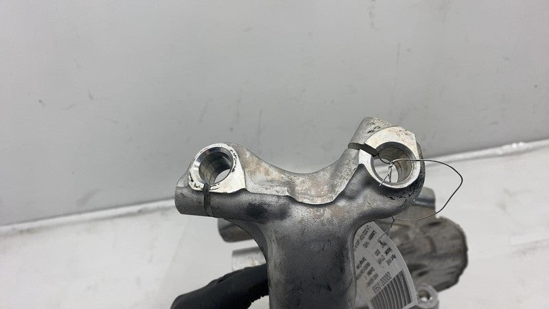 P11 S4FKL0 04 ⭕ 22-24 Air Grand Touring Front Left Spindle Knuckle w/ Hub Shield P11-S4FKL0-04