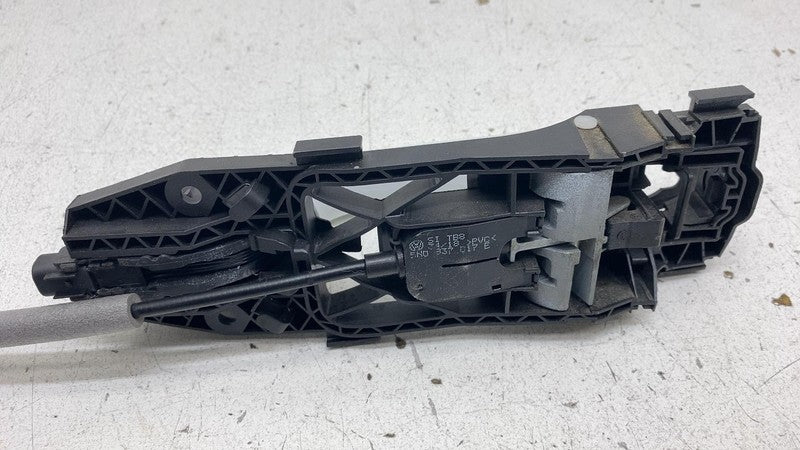 ⭕ 10-19 Volkswagen Golf Front Right Door Handle w/ Door Lock Actuator 
