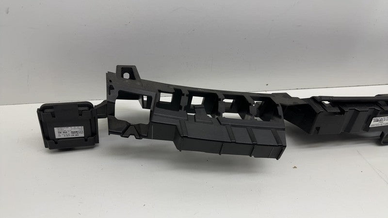 4N0 907 410 D ⭕ 19-24 Porsche Rear Bumper Center Support Bracket w/ Homelink Module 9Y0807863A