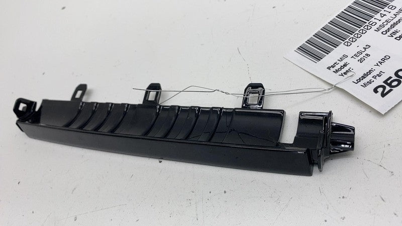 109635000B ⭕ 2017-2023 Tesla Model 3 M3 Front Center Console Mount Bracket OEM 1096350-00-B