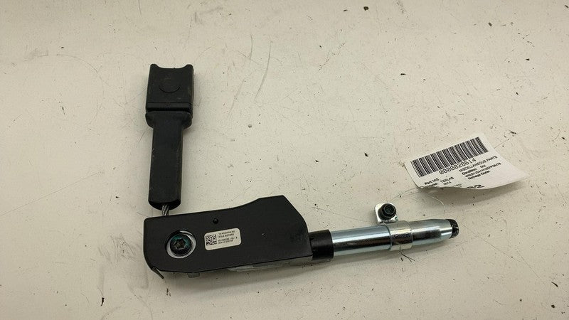 ⭕ 2012-2015 Model S Front Right Seat Belt Outboard Lap Pretensioner 10