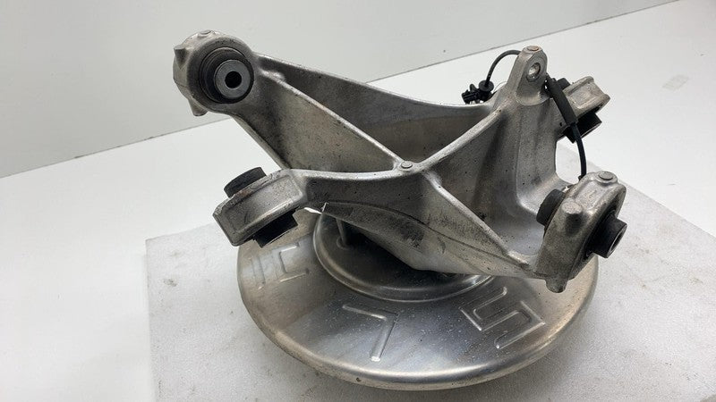 118841100F 2020-2024 Tesla Model Y MY Rear Left Spindle Knuckle Hub w/ ABS & Dust Shield LH