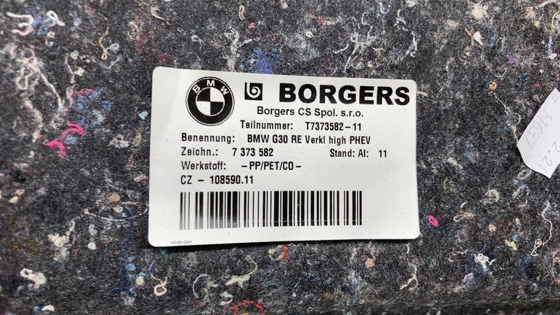 7373582 2018-2021 BMW 530e B46X Passenger Side Trunk Carpet Trim Cover Right RH 7373582
