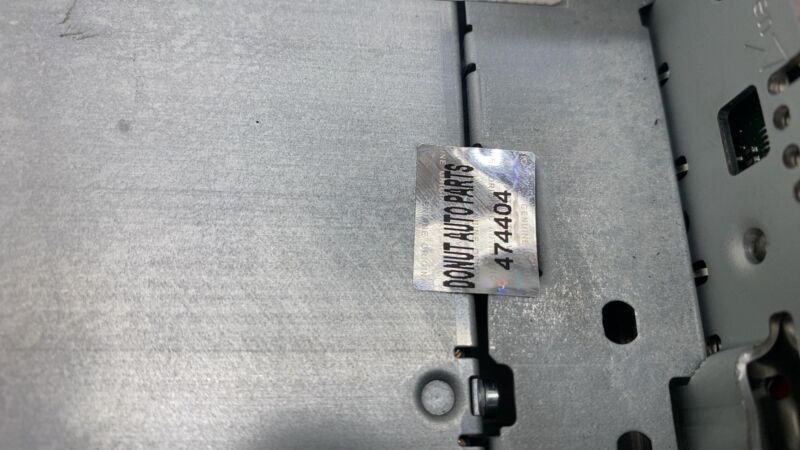 7PP919193 2011-2016 Porsche Cayenne Dash Info Navigation Display Screen Monitor CD Player