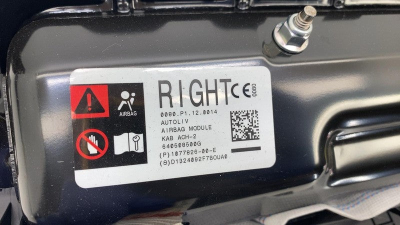 ⭕ 2024-2025 Tesla Model 3 M3 Lower Knee Safety Airbag Module Right 107