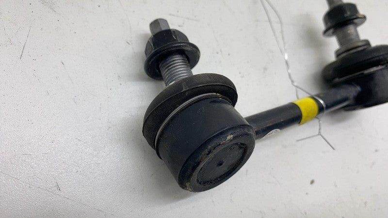 ⭕ 2022-2025 Hyundai Ioniq 5 Rear Passenger Side Stabilizer Sway Bar Link Right