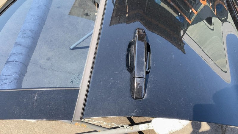 ⭕ 2014-2019 Chevrolet Silverado 1500 Front Right Door Shell Panel RH Black U8555