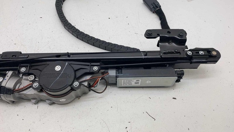 68368918AH ⭕ 2017-2025 Chrysler Pacifica Rear Right Sliding Door Track w/ Motor 68368918AH