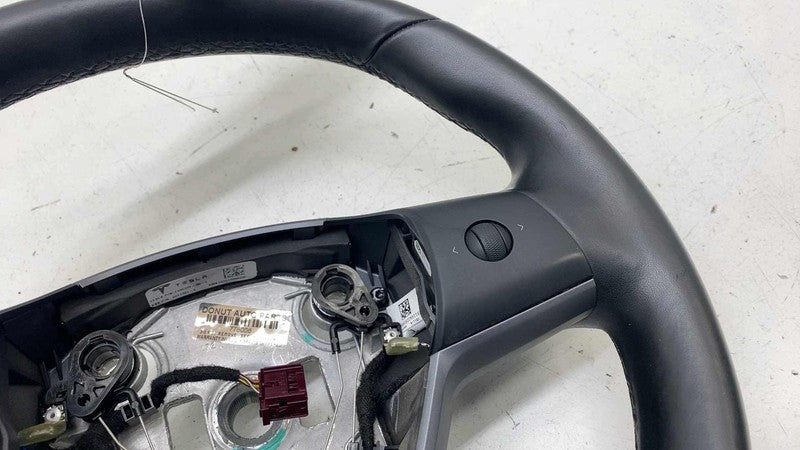 108568200B ⭕ 2017-2020 Tesla Model 3 Steering Wheel Leather Black (Non-Heated) 1105324-00-G