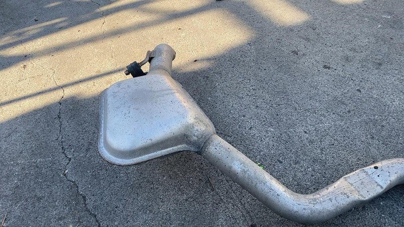 ⭕ 2017-2024 Chrysler Pacifica Exhaust Muffler Pipe & Resonator FWD Assembly OEM