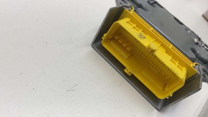 7P0959655B 2011 2012 2013 2014 Porsche Cayenne Center Console Main Control Module Unit OEM