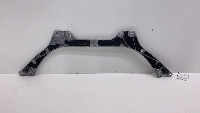 7362724 10 2018-2021 BMW 530e Front Suspension Body Bulkhead Strut Tower Brace Bar RWD