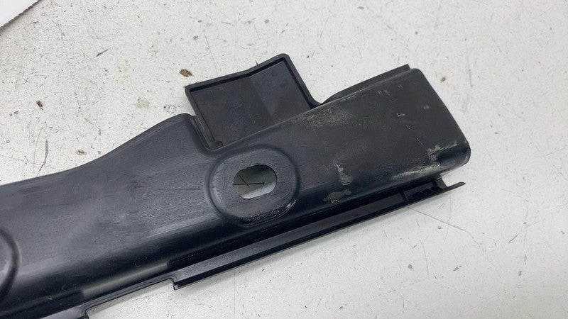 PT00449332B 2022 2023 2024 Rivian R1S R1T Front Right Trough Finisher Cover PT00449332-B OEM