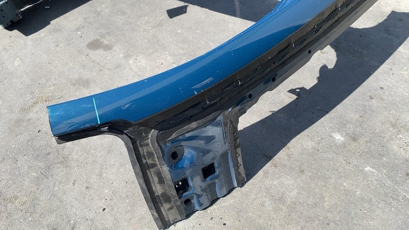 ⭕ 2024 Porsche Cayenne Right Center B-Pillar Body Rail Frame Structural Cut Out