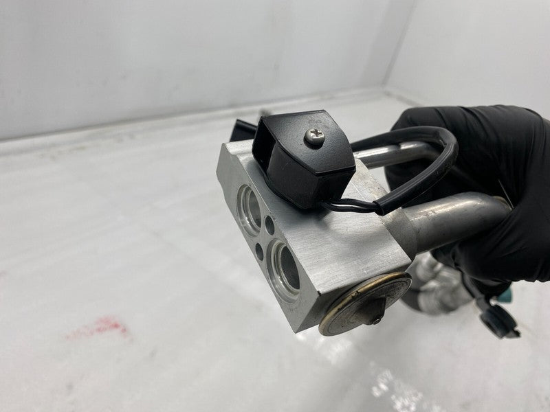 6008481 00 A ⭕12-15 Model S MS TXV Cabin Valve & Solenoid Suction Pipe Line Hose 6008481-00-A