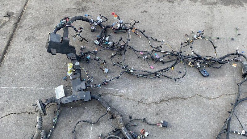 ⭕ 2022 Rivian EDV-700 Amazon Van Body Chassis Wiring Harness Cable C10