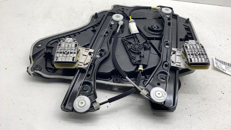 ⭕ 2025-2026 Tesla Model Y Rear Left Door Window Regulator & Motor 2004