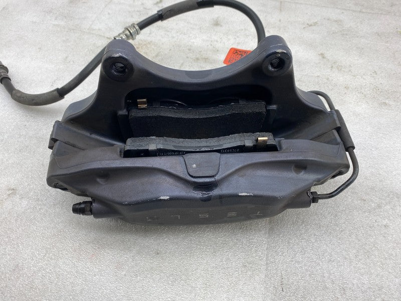 ⭕ 2016-2020 Tesla Model X Front Right Caliper w/ Brake Hose Line RH 10