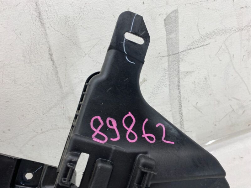 1080701 00 D ⭕ 16-20 Tesla Model X Rear C-Pillar Lower Trim Mount Bracket Left 1080701-00-D