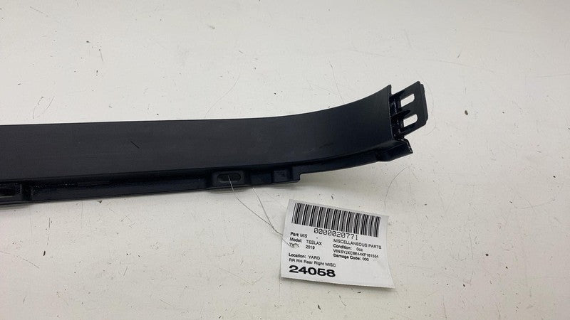⭕ 16-20 Tesla Model X Rear Left Racetrack Plastic Sill Trim Panel 1105